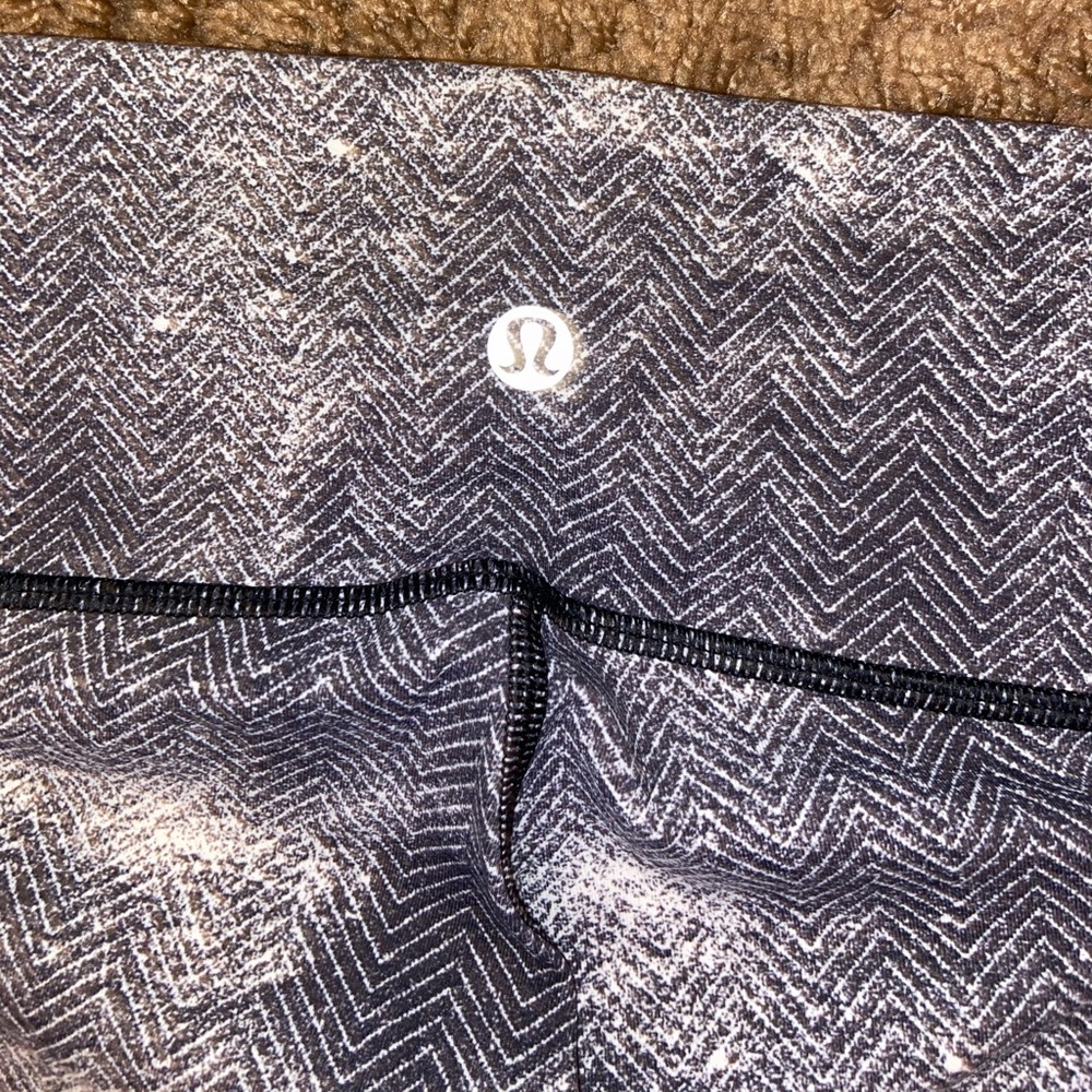 Lululemon leggings - Picture 2 of 3